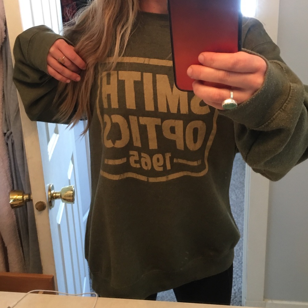 Smith crew neck pullover